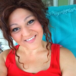 Meet your Posher, Priscilla